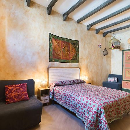 Hostal Artistic B&B Madri Exterior foto