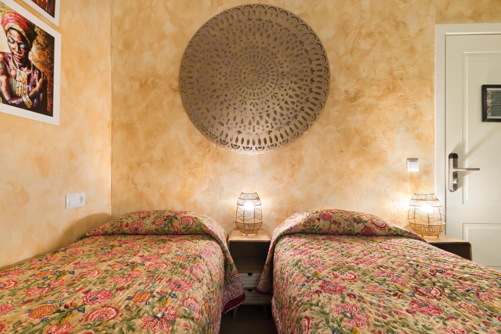 Hostal Artistic B&B Madri Exterior foto