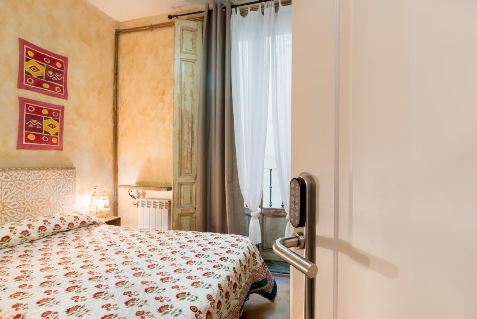 Hostal Artistic B&B Madri Exterior foto